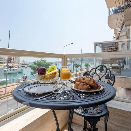 Spinola Bay Seafront Private Saint Julian's