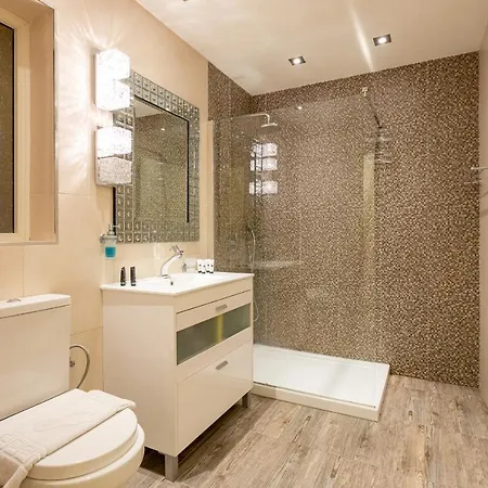 Lejlighed Spinola Bay Seafront Private *